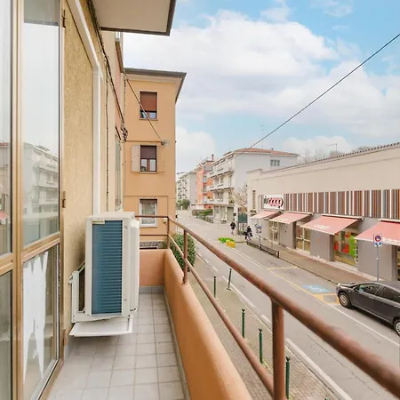 Casa Tatiana - 15 Minutes From & Free Parking